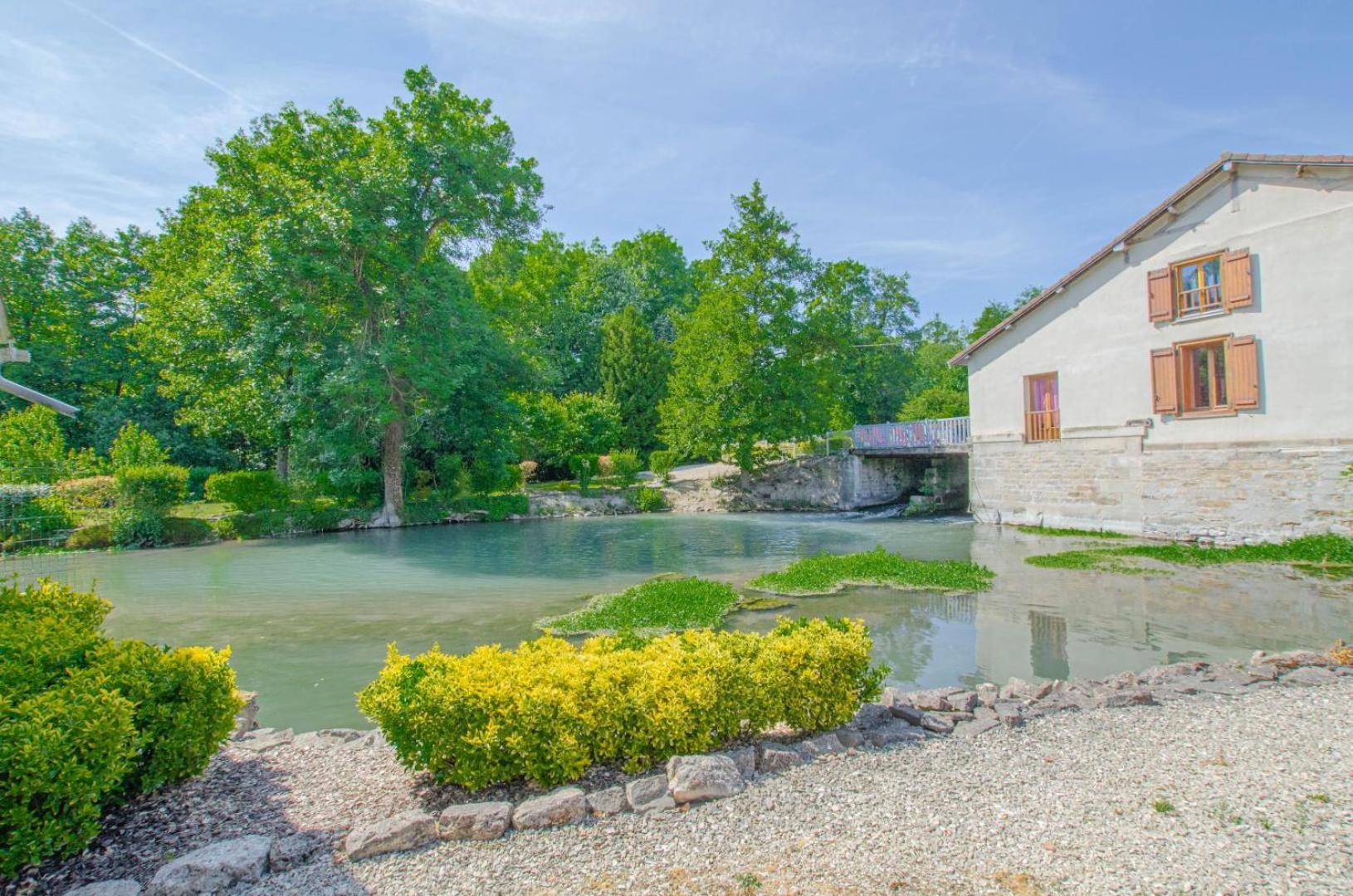 Le Moulin De La Lhuitrelle Villa Exteriör bild